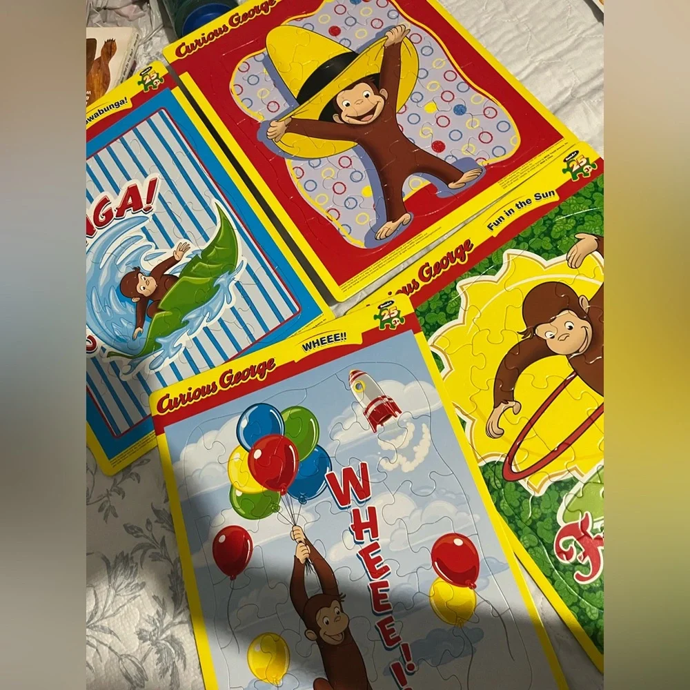 Curious George Puzzle Set - Picture 3 of 4